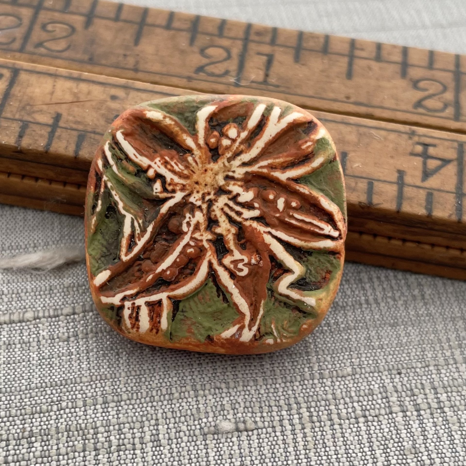 Tiger Lily Square Bead