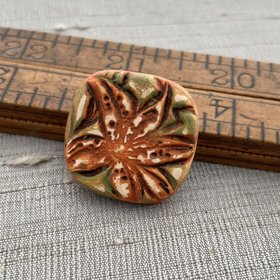 Tiger Lily Square Bead