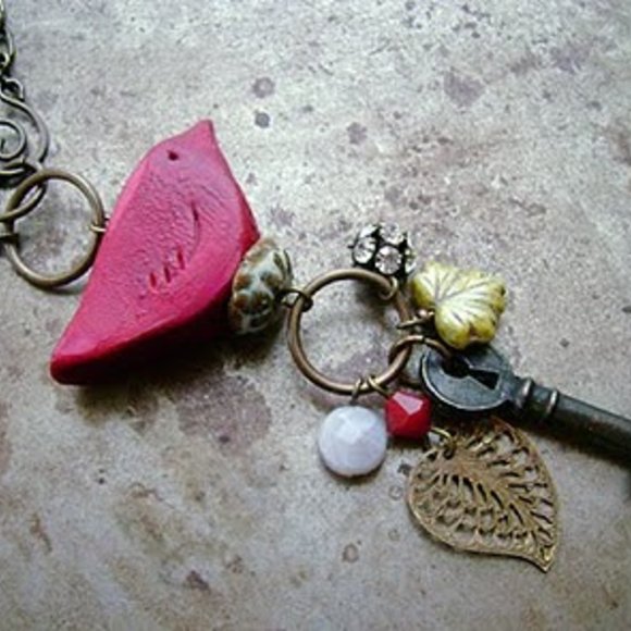 Cardinal Charm Pendant