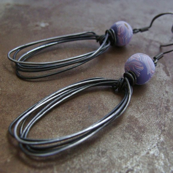 Wire Oval Earrings