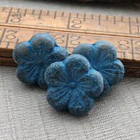 22mm Hibiscus Flower Bright Blue with Etched Finish - 1 Bead