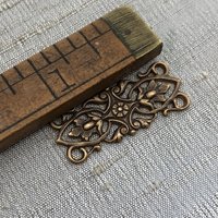 Acorn Leaves Connectors - Solid Brass 30 x 12mm
