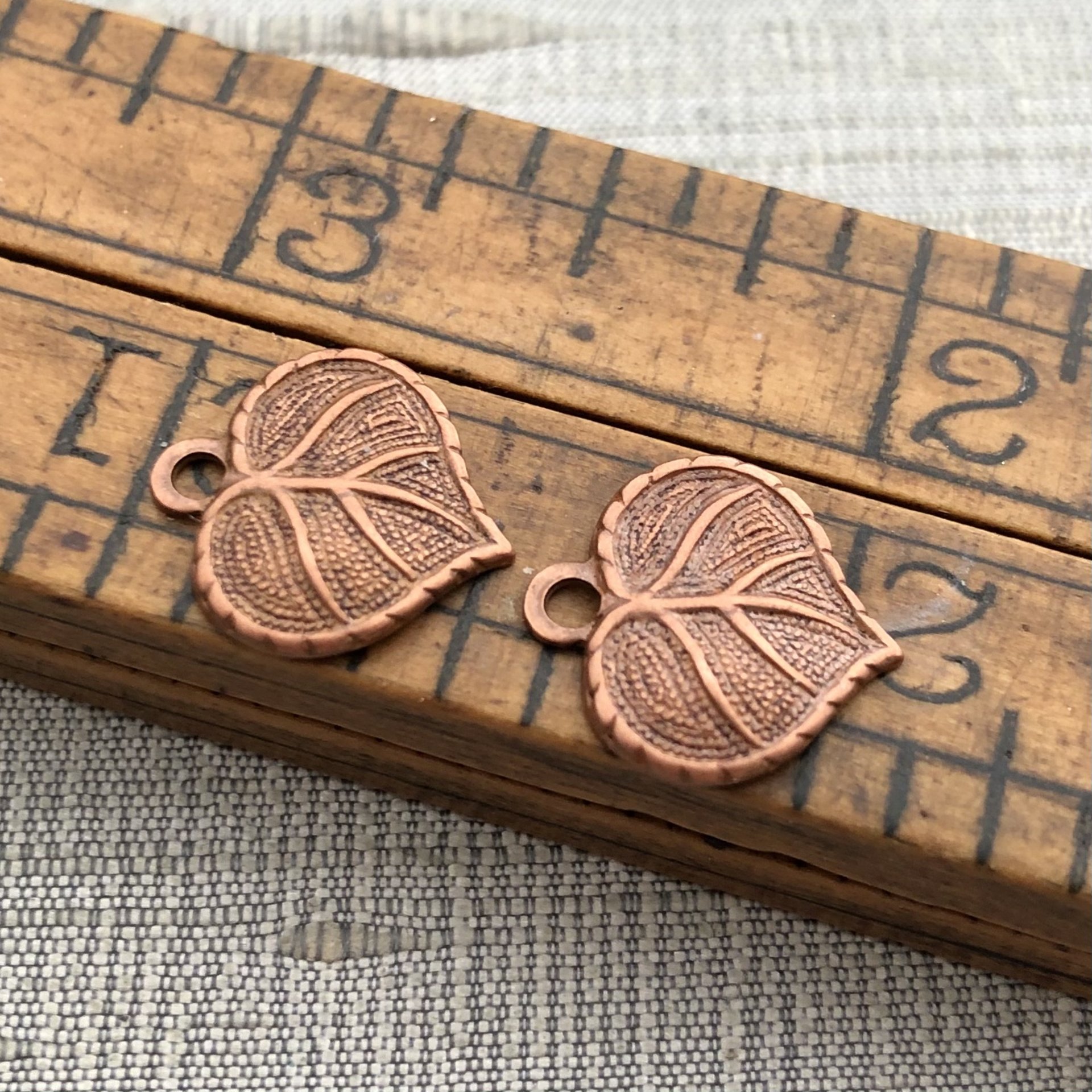 Copper Nouveau Leaf 13x12mm - Pair