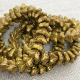 5x8mm Bell Flowers Dandelion with a Gold Wash